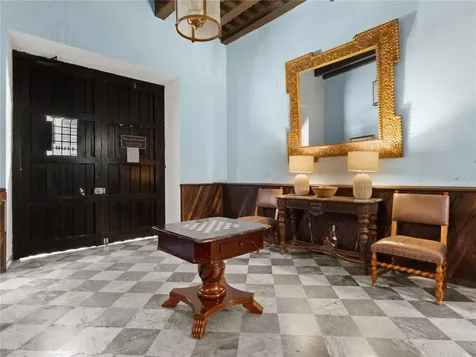 252 Calle Fortaleza San Juan PR 00901