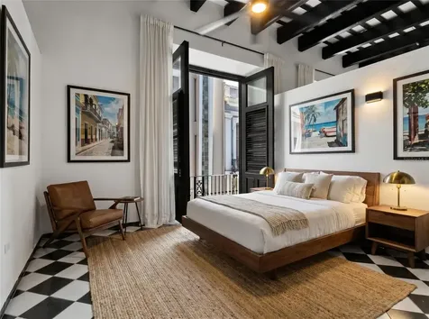 252 Calle Fortaleza San Juan PR 00901