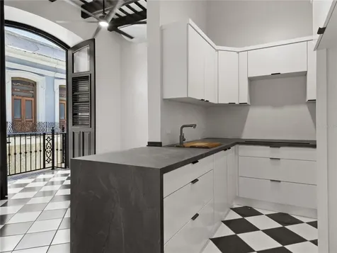 252 Calle Fortaleza San Juan PR 00901