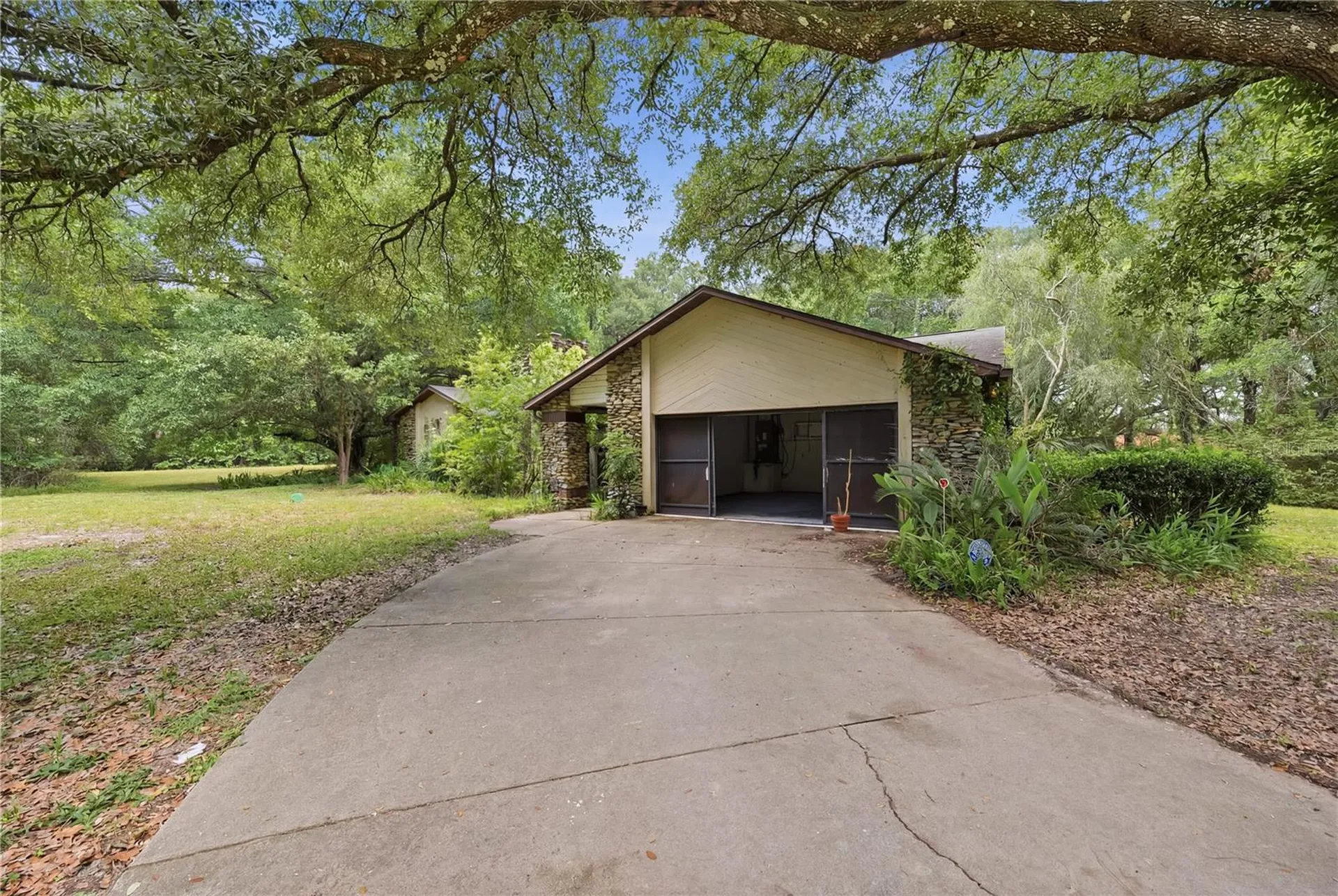 4444 Raines Road Brooksville FL 34604