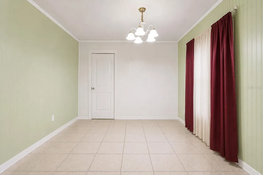 1400 Spartan Avenue Leesburg FL 34748