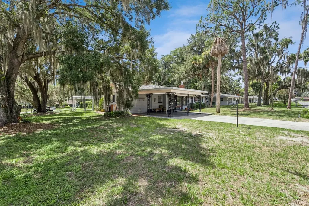 1400 Spartan Avenue Leesburg FL 34748