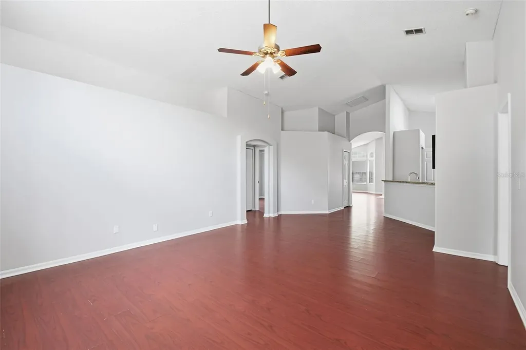 1708 Powder Ridge Drive Valrico FL 33594