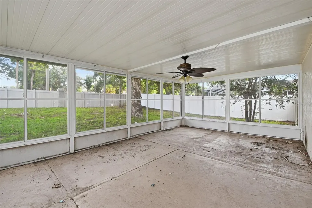 1708 Powder Ridge Drive Valrico FL 33594