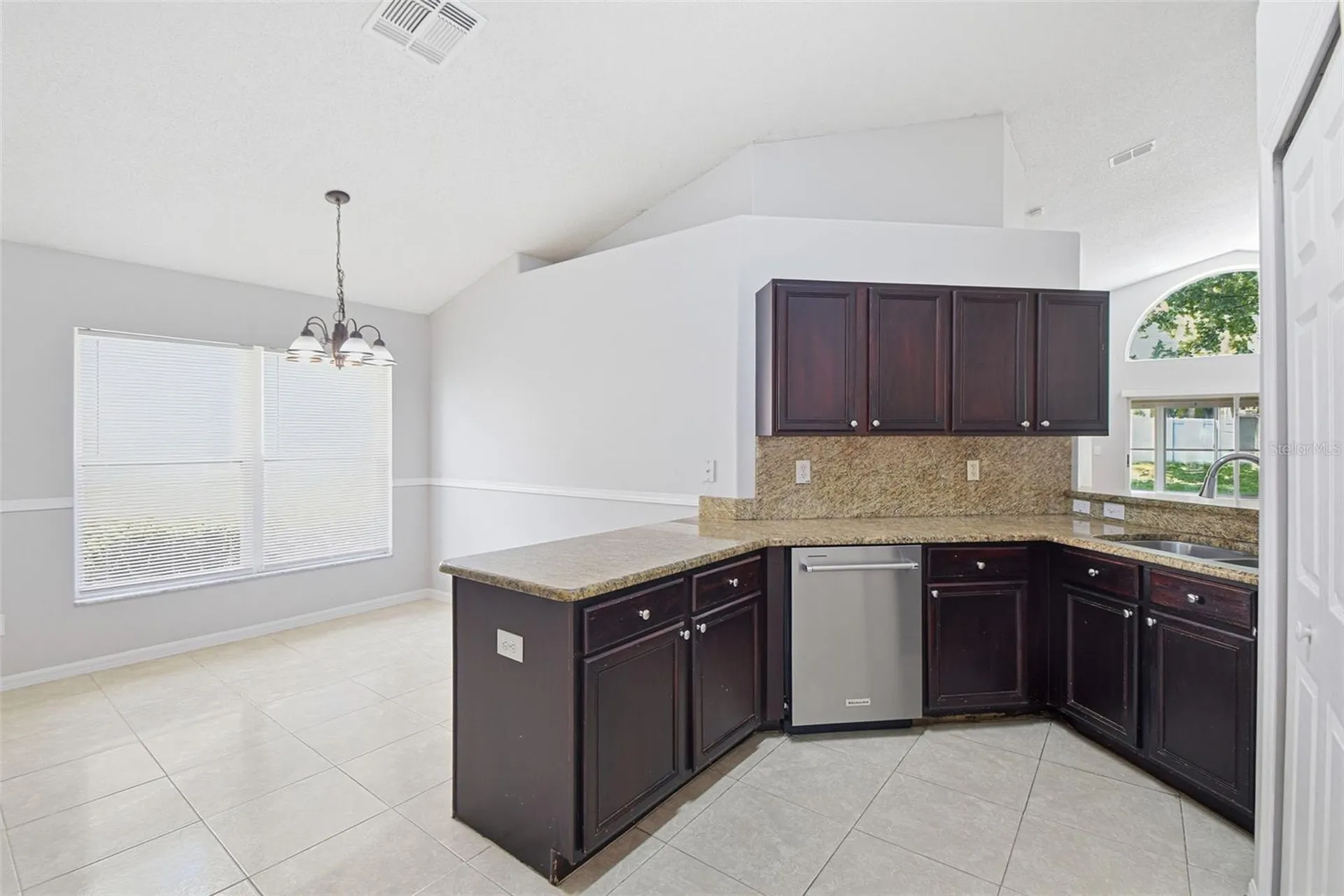 1708 Powder Ridge Drive Valrico FL 33594
