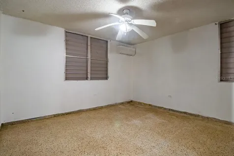 3 Urb.cupey Gardens San Juan PR 00926
