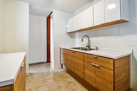 3 Urb.cupey Gardens San Juan PR 00926
