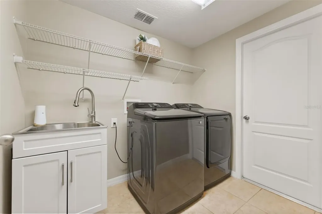 3018 Boating Boulevard Kissimmee FL 34746