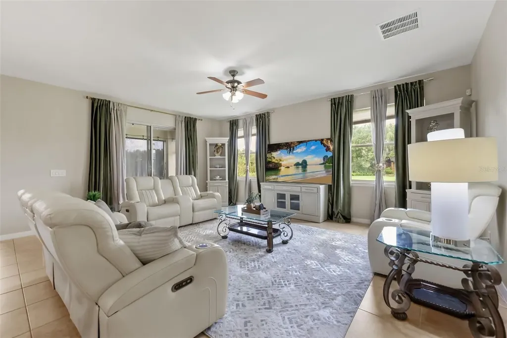 3018 Boating Boulevard Kissimmee FL 34746