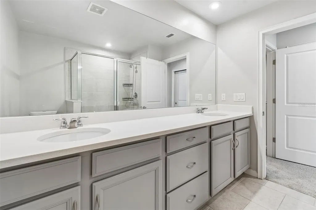 4286 Cloud Hopper Way Lutz FL 33559