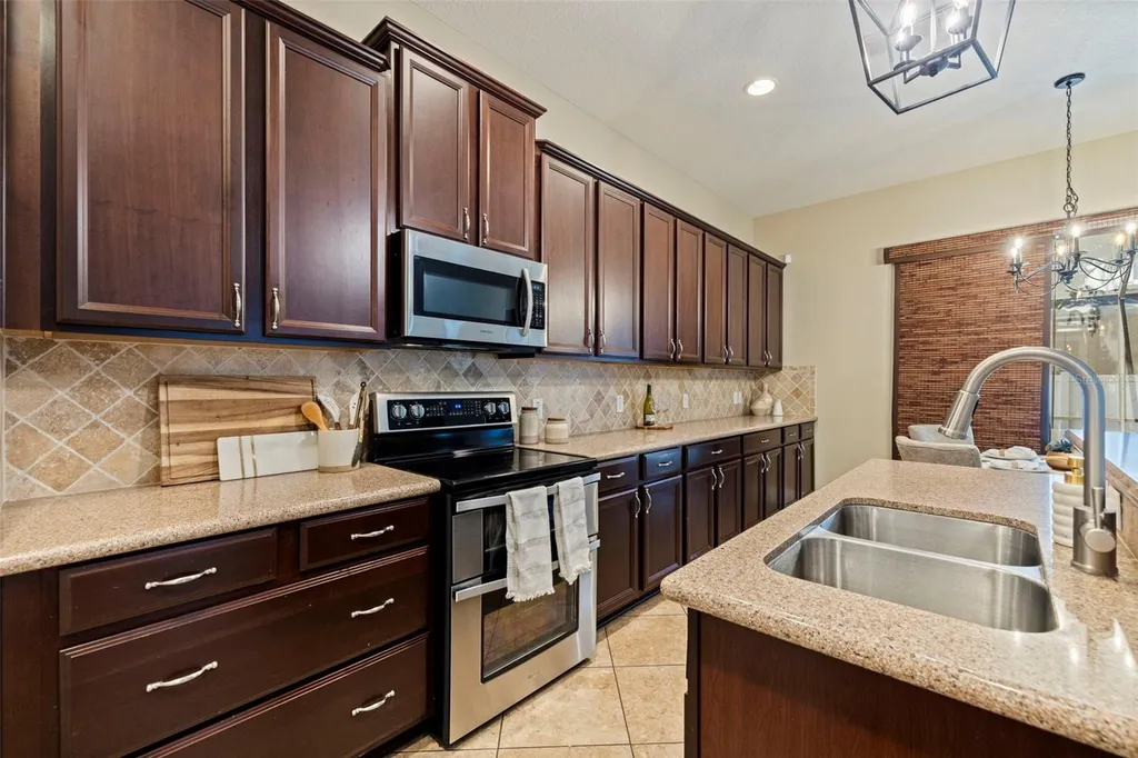 7707 S Fitzgerald Street Tampa FL 33616