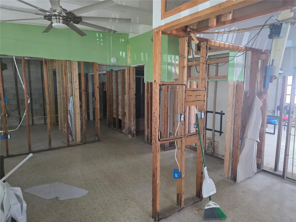 14230 N Bayshore Drive Madeira Beach FL 33708