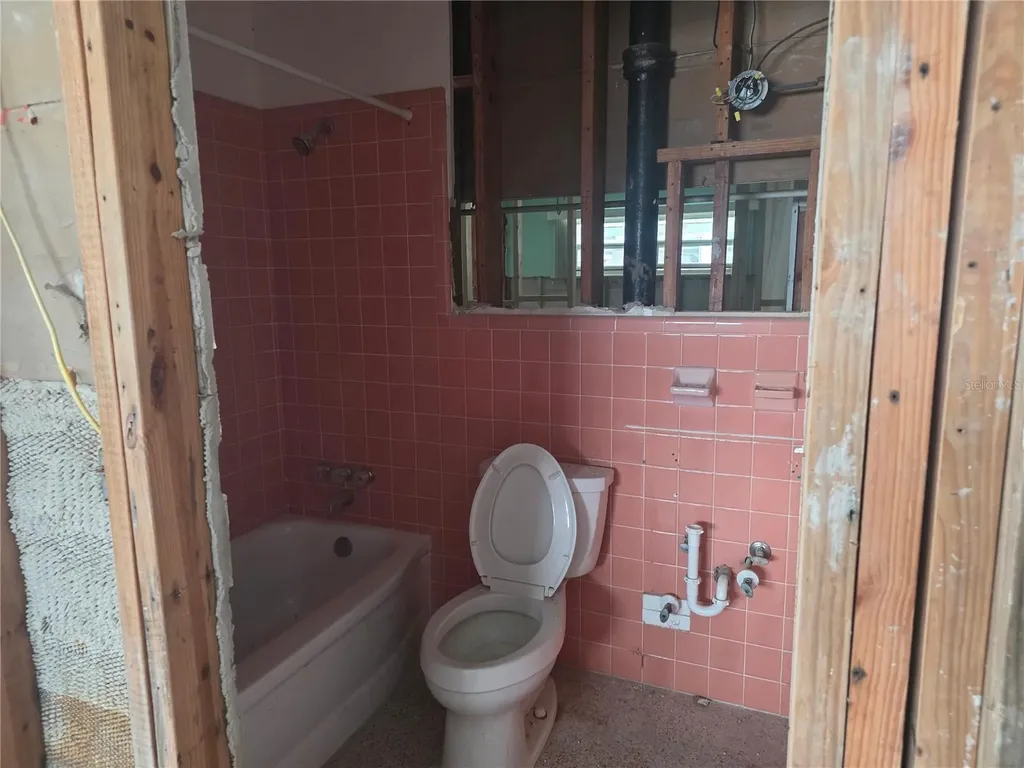 14230 N Bayshore Drive Madeira Beach FL 33708