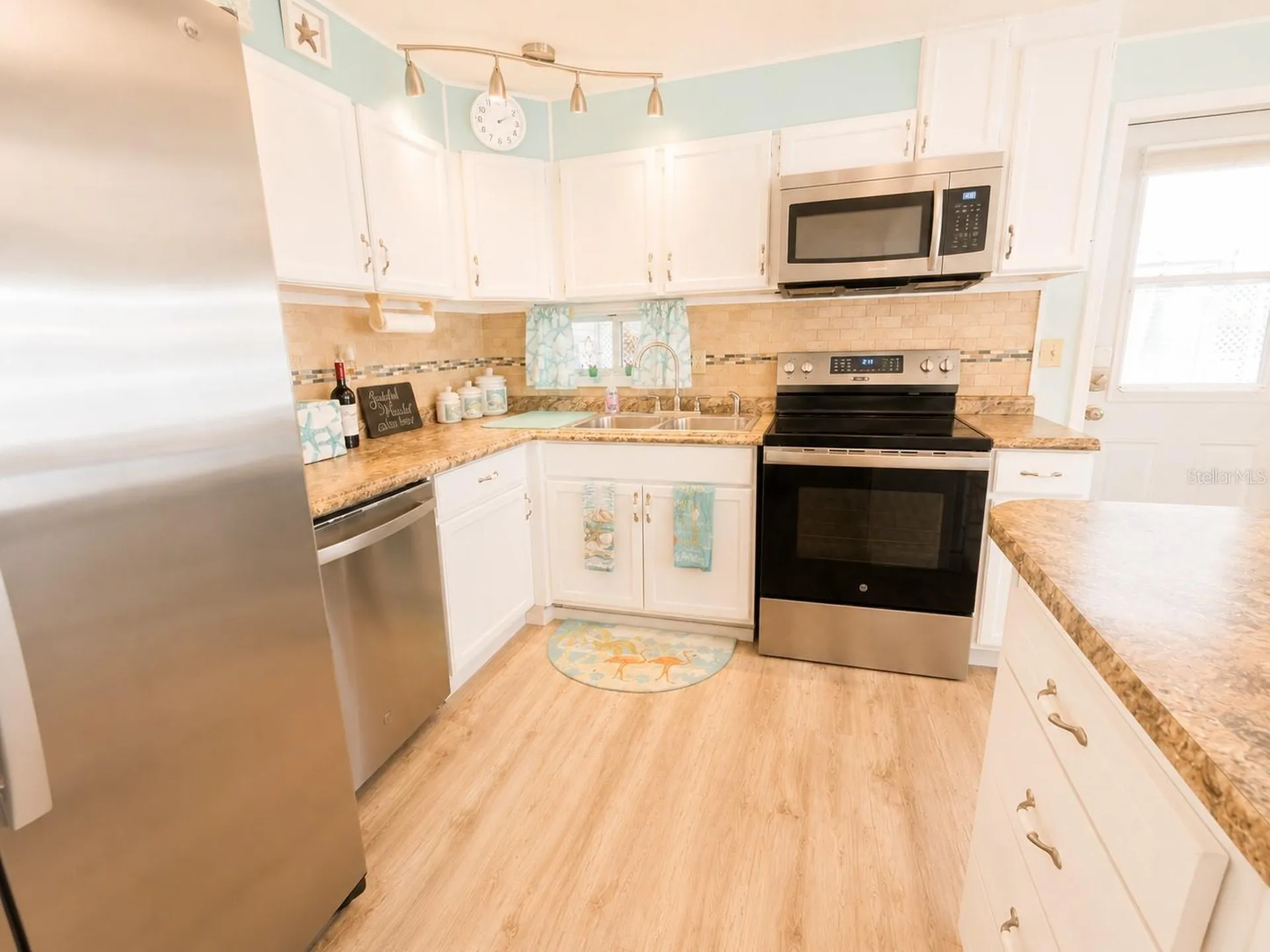 1614 Michigan Avenue Bradenton FL 34207