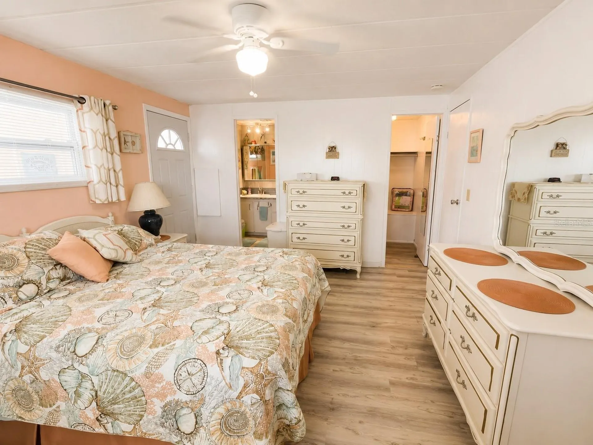 1614 Michigan Avenue Bradenton FL 34207