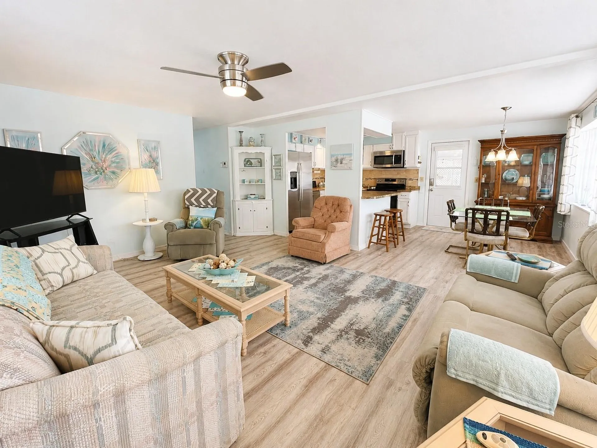 1614 Michigan Avenue Bradenton FL 34207