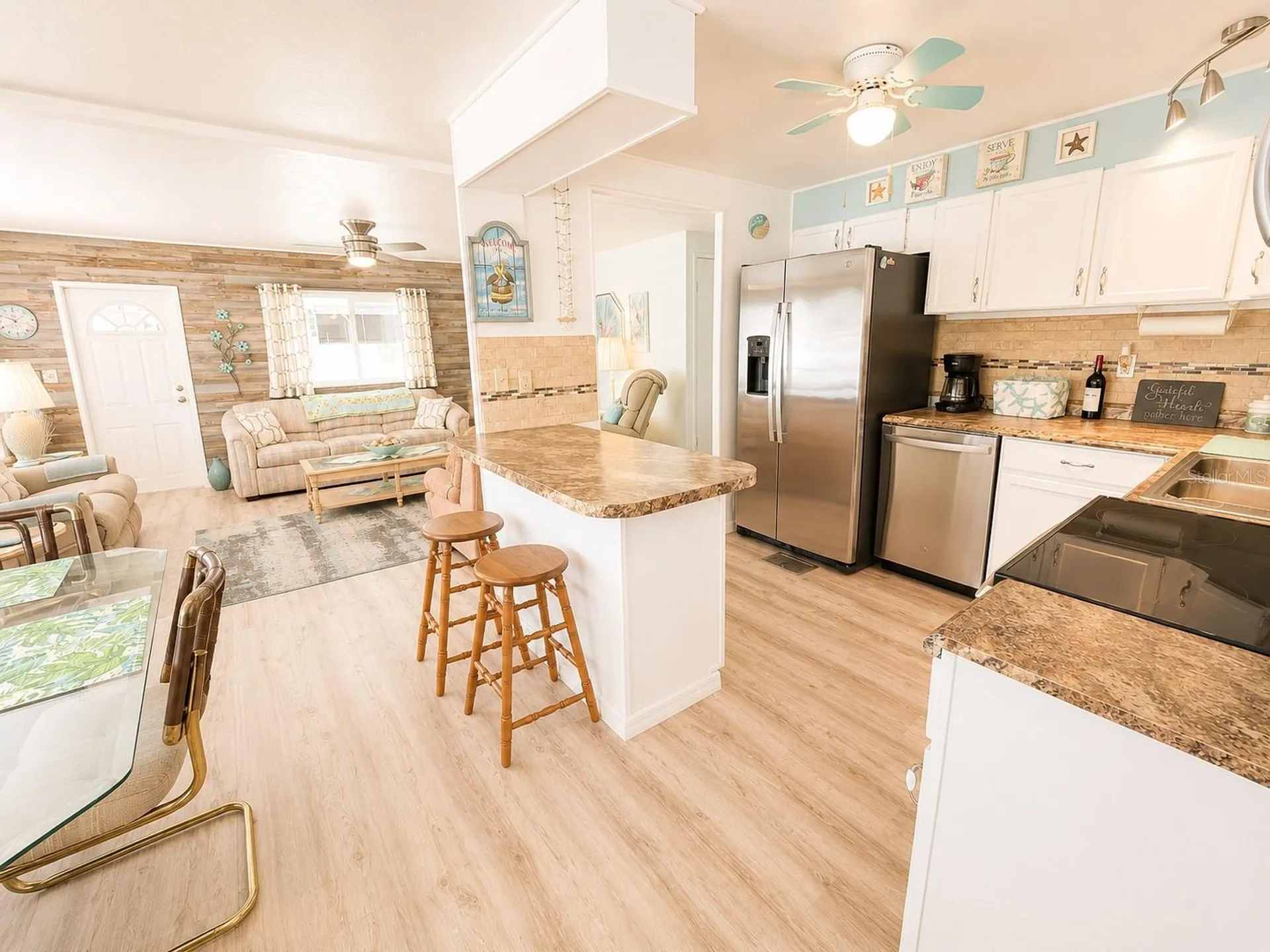 1614 Michigan Avenue Bradenton FL 34207