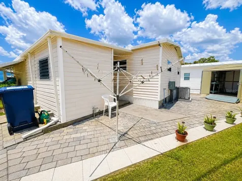 1614 Michigan Avenue Bradenton FL 34207