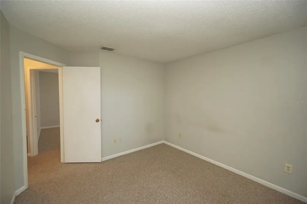 8755 Hampden Drive Tampa FL 33626