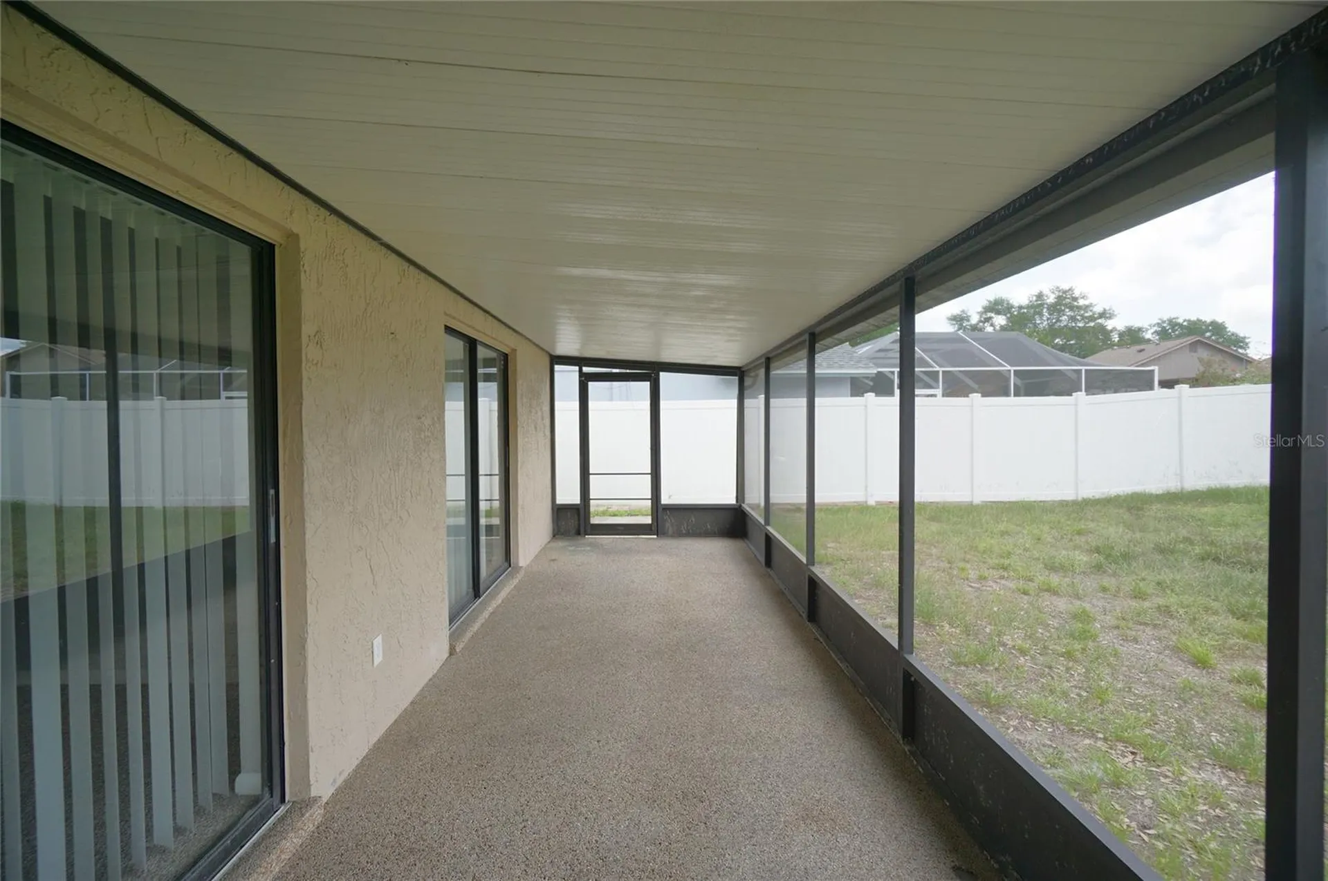 8755 Hampden Drive Tampa FL 33626