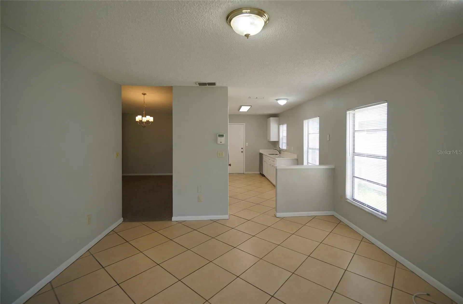8755 Hampden Drive Tampa FL 33626