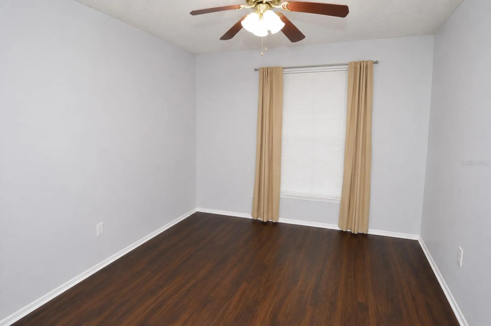 8718 Mallard Reserve Drive Tampa FL 33614