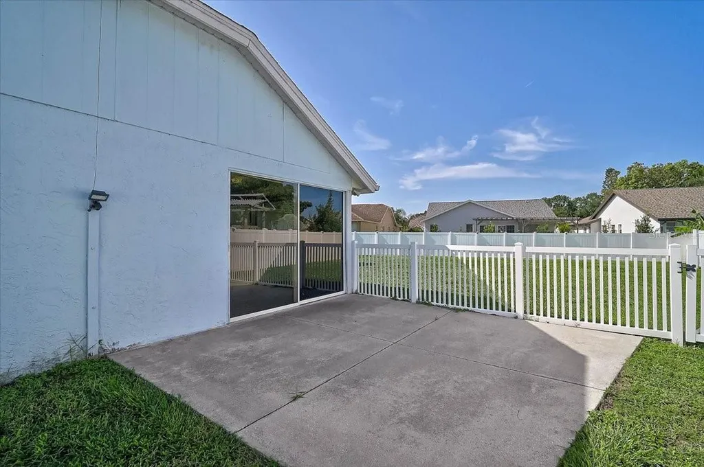 5108 72nd Street E Bradenton FL 34203