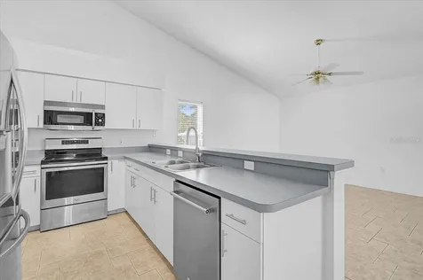 5108 72nd Street E Bradenton FL 34203