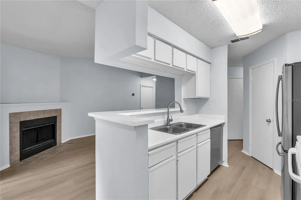 8609 Mallard Reserve Drive Tampa FL 33614