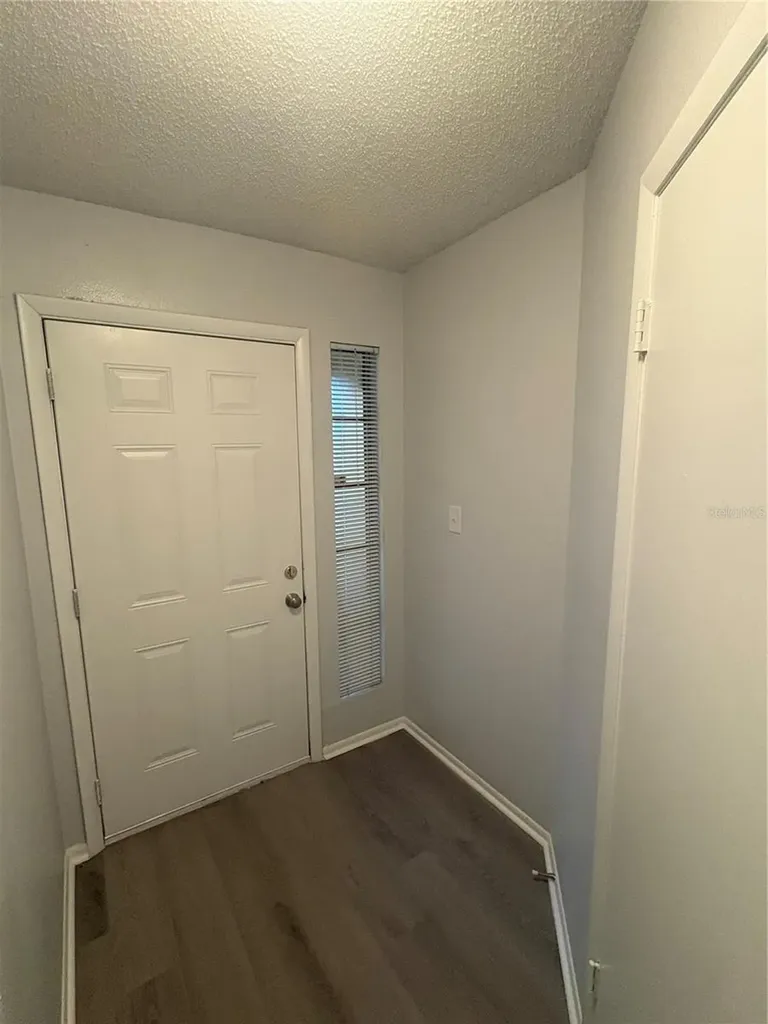 8609 Mallard Reserve Drive Tampa FL 33614