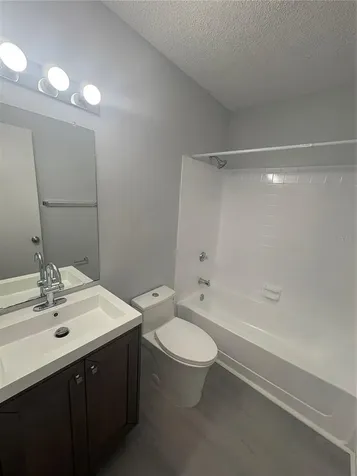 8609 Mallard Reserve Drive Tampa FL 33614