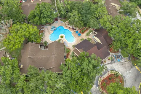 8609 Mallard Reserve Drive Tampa FL 33614