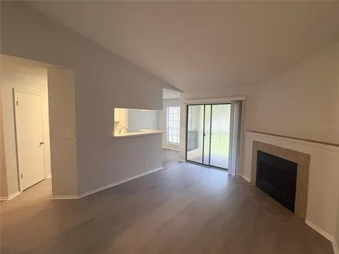 8609 Mallard Reserve Drive Tampa FL 33614