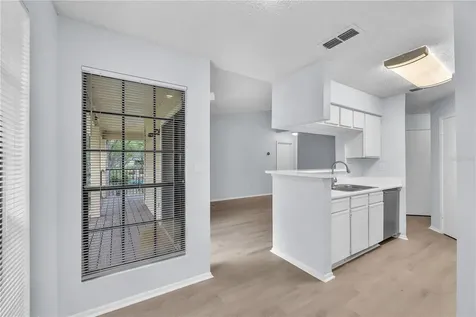 8609 Mallard Reserve Drive Tampa FL 33614