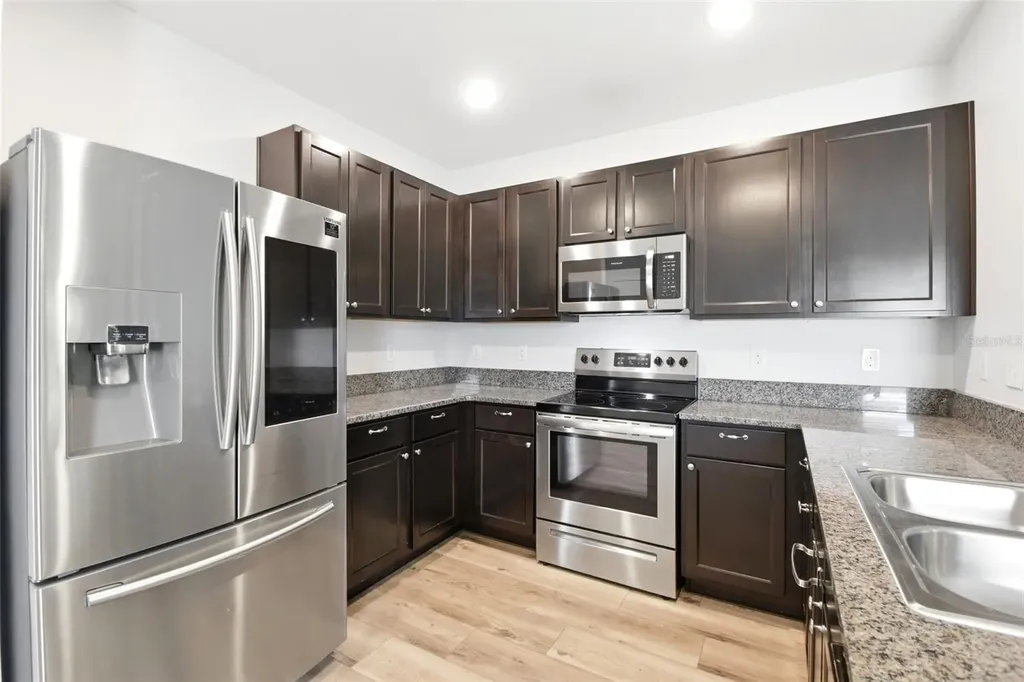 5924 Briar Rose Way Sarasota FL 34232