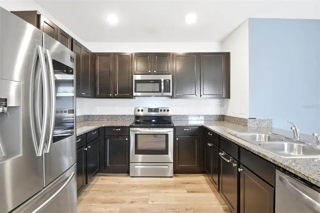 5924 Briar Rose Way Sarasota FL 34232