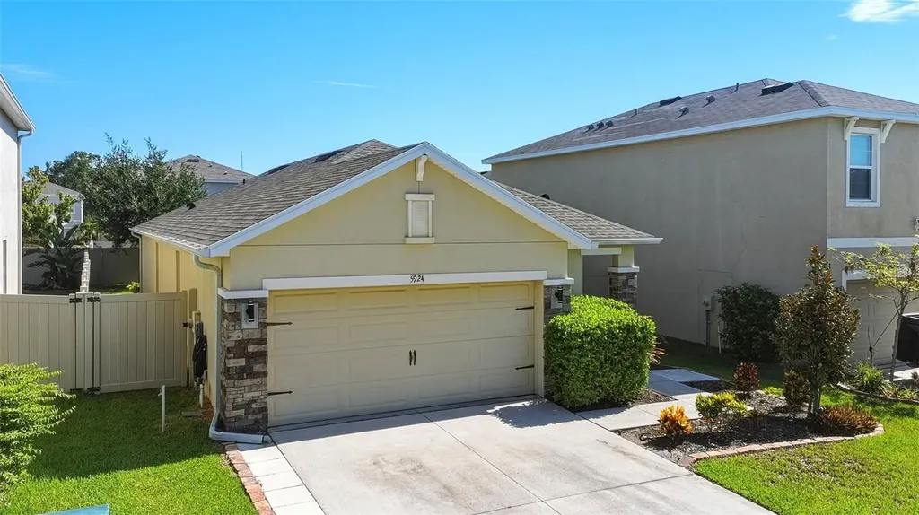 5924 Briar Rose Way Sarasota FL 34232