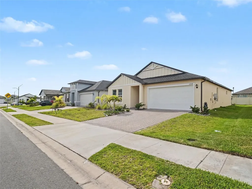 11704 74th Cir E Palmetto FL 34221