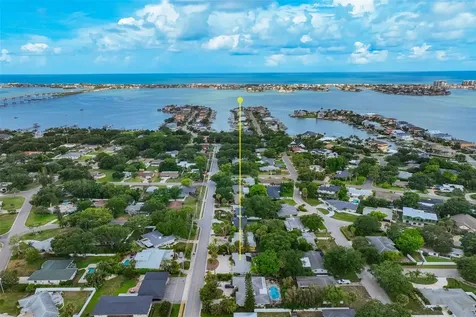 326 Mehlenbacher Road Belleair FL 33756