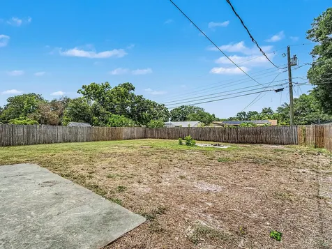 3029 Pine Tree Avenue Largo FL 33771
