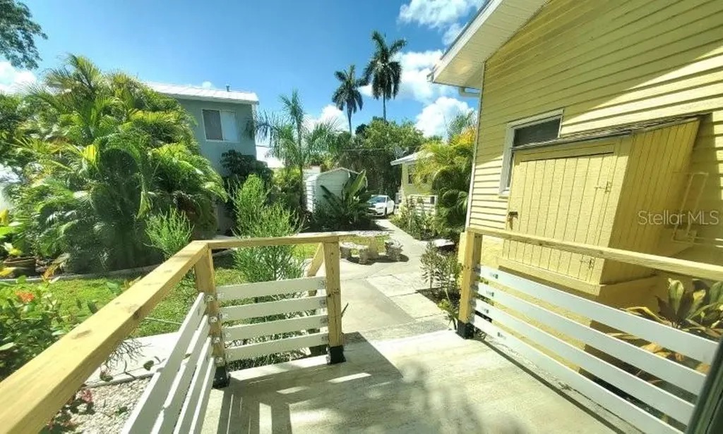 461 W Marion Avenue Punta Gorda FL 33950
