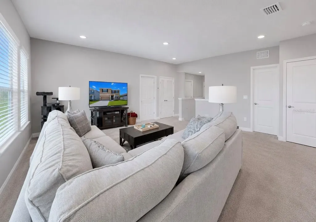 172 Mangrove Manor Drive Apollo Beach FL 33572