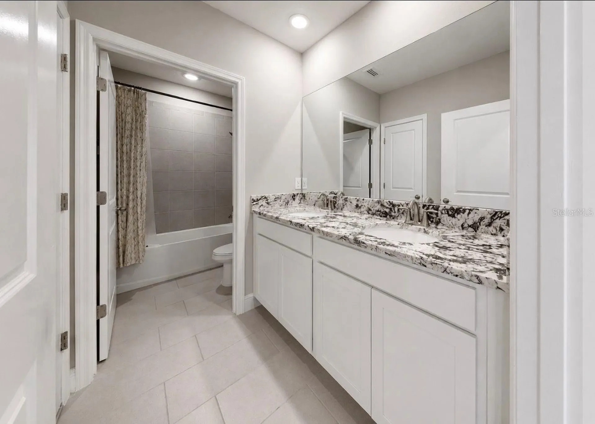 172 Mangrove Manor Drive Apollo Beach FL 33572