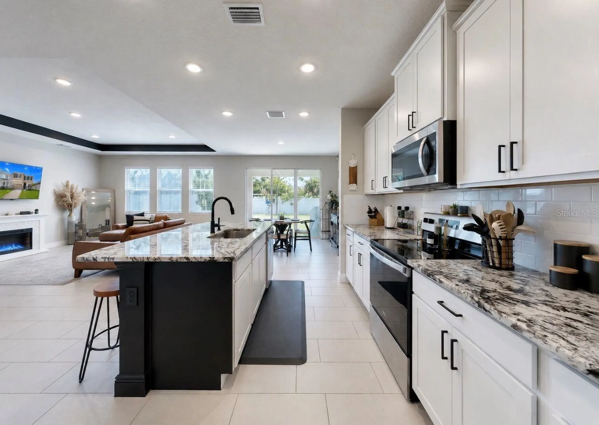 172 Mangrove Manor Drive Apollo Beach FL 33572