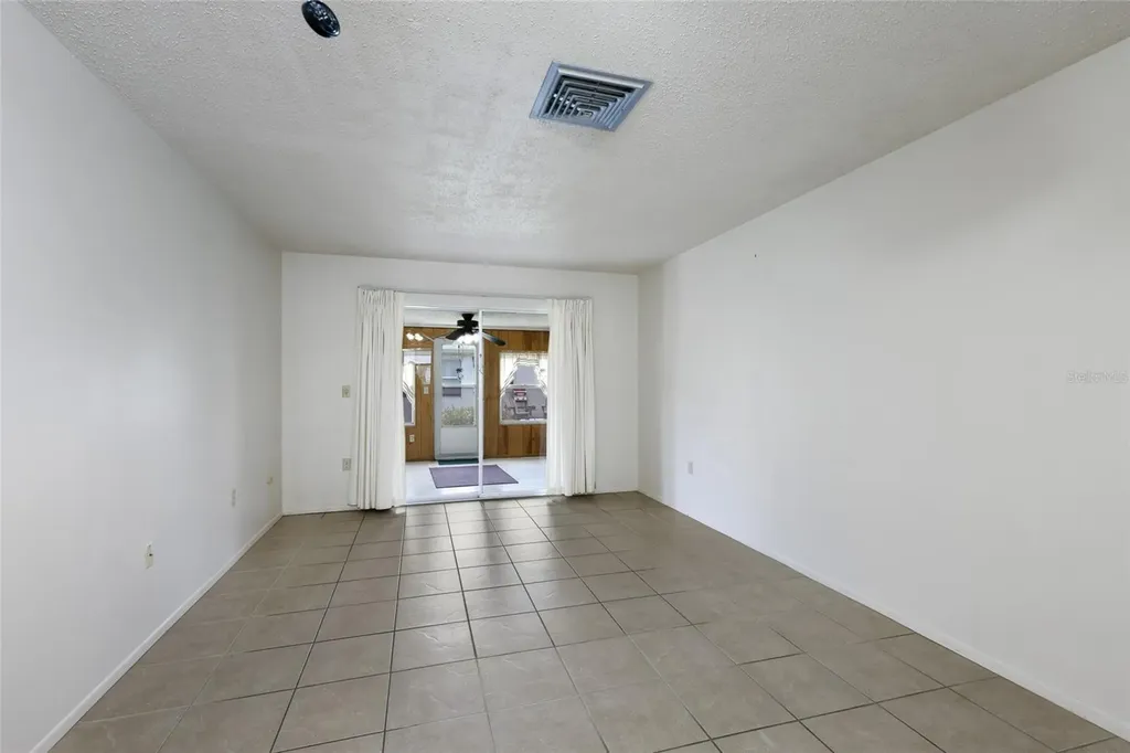 5994 Hibiscus Drive Bradenton FL 34207