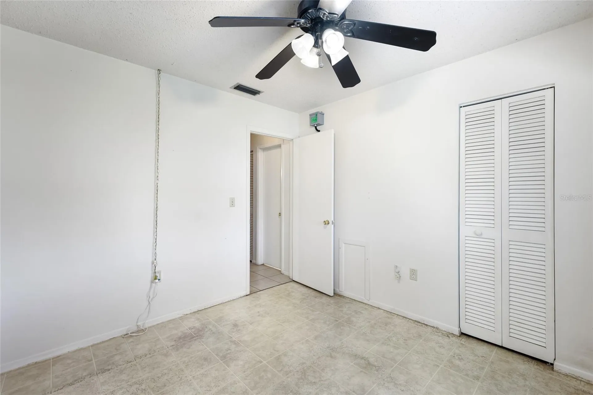 5994 Hibiscus Drive Bradenton FL 34207