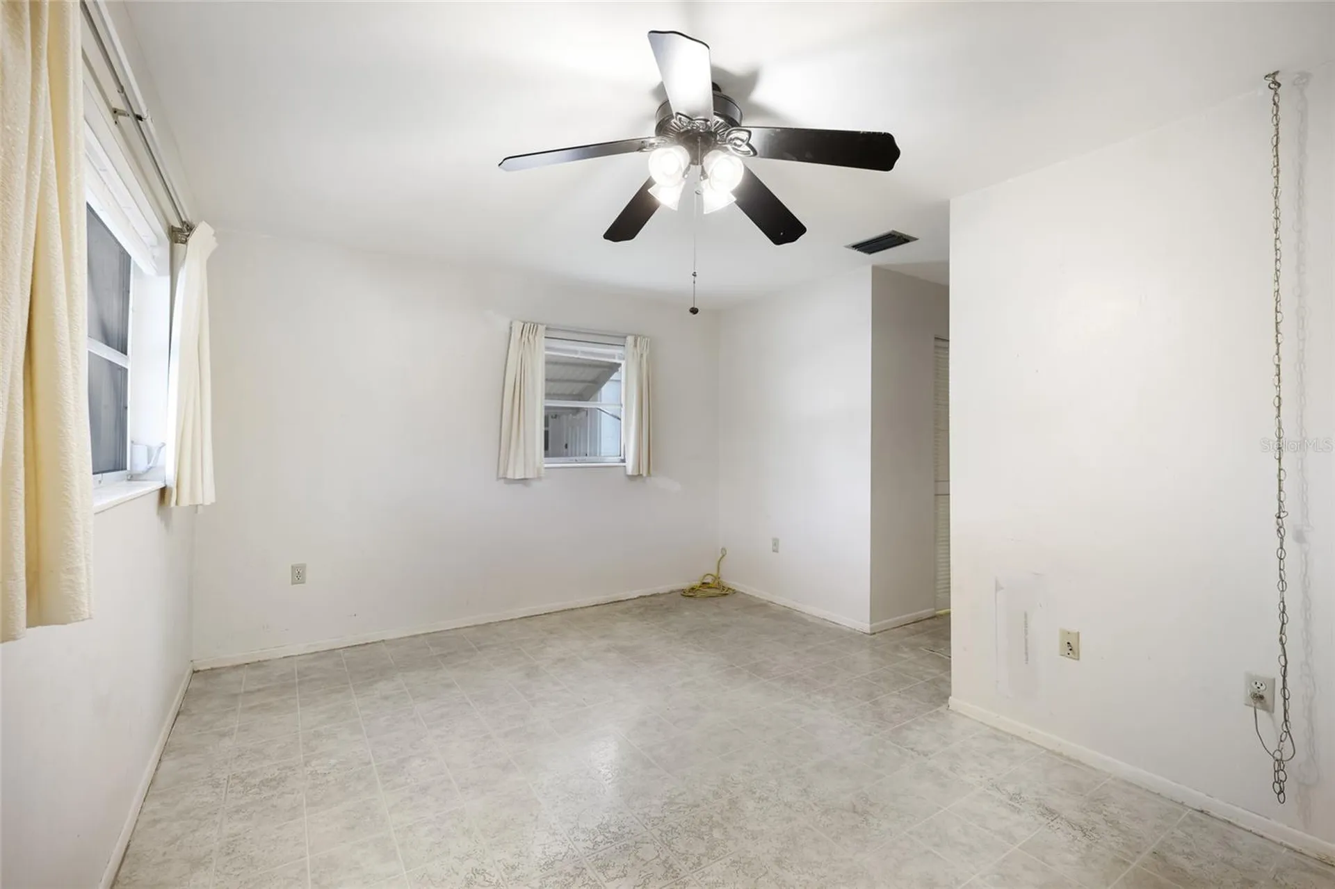 5994 Hibiscus Drive Bradenton FL 34207