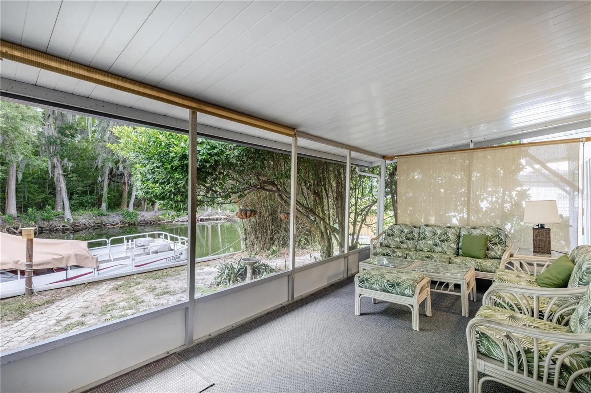 1136 Rue De Dore Tavares FL 32778