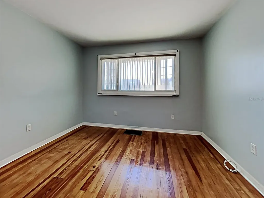 628 N Halifax Avenue Daytona Beach FL 32118