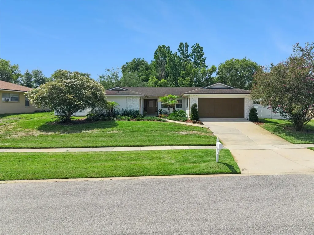 8156 Caraway Drive Orlando FL 32819